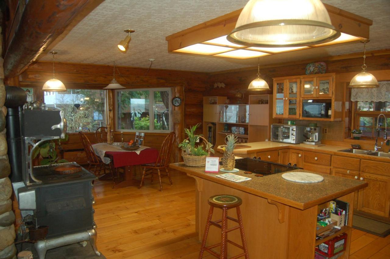 Union Bay Log Home 外观 照片